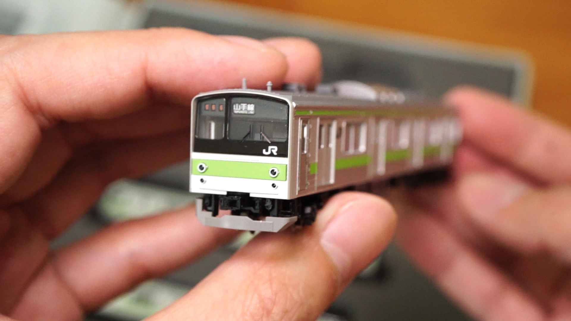 新車開箱｜TOMIX 98699 98700 ｜JR 205系 山手線 11輛全編成